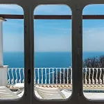 House Rosa Blu Capri